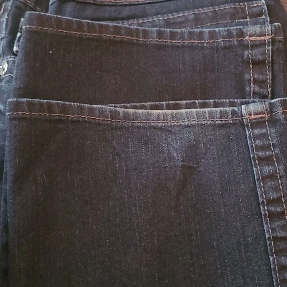 True Religion Billy Dark Wash Straight Leg Jeans - Picture 12 of 12